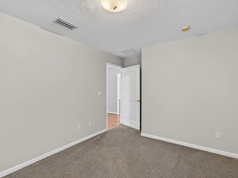 6377 Island Forest Dr #E — Photo 26