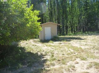 17300 Nonpareil Rd, Sutherlin, OR 97479