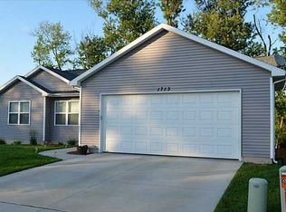 1713 Whispering Pines Ct SW, Cedar Rapids, IA 52404