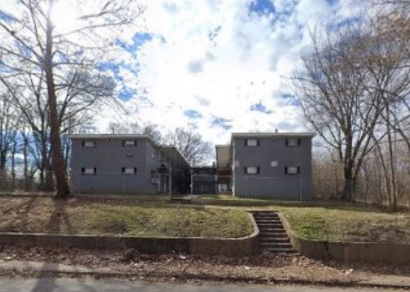 1st image of 799 Mississippi Blvd