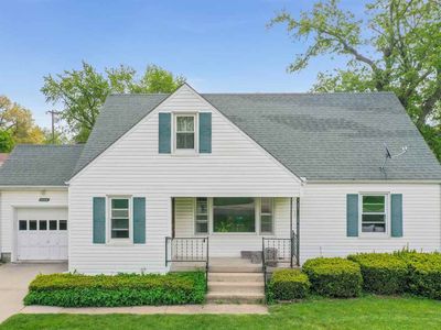 1122 N 5th St, David City, NE, 68632