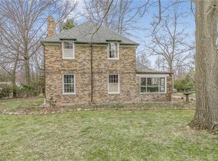 31827 Chardon Rd, Willoughby Hills, OH 44094