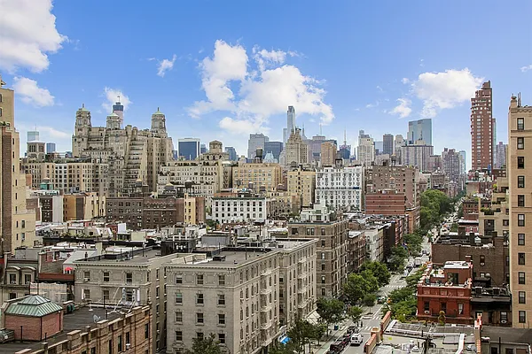 Sold by Corcoran | media 14