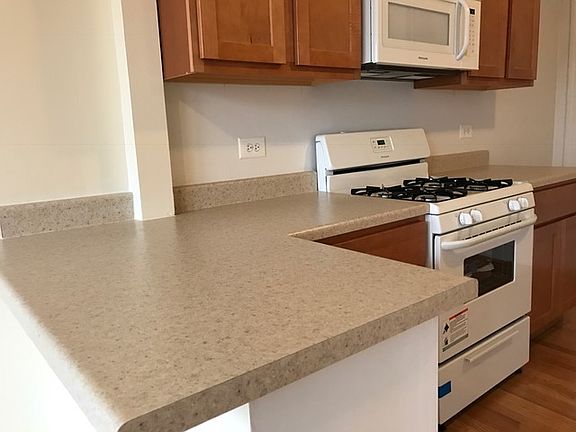5th image of 318 N 5th Ave #24