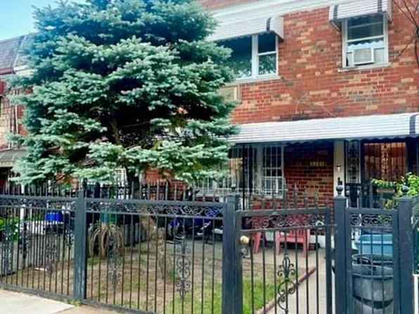 3231 Grace Avenue, Bronx, NY 10469