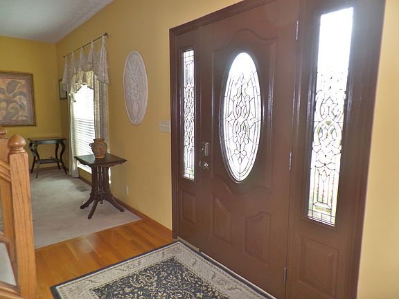 4th image of 304 Parktrace Ct