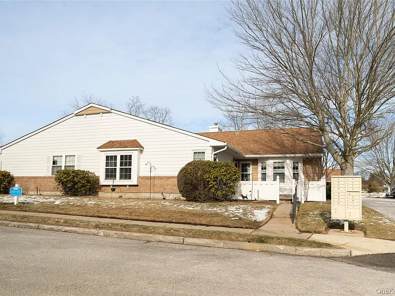 145 Theodore Dr #145 — Photo 3