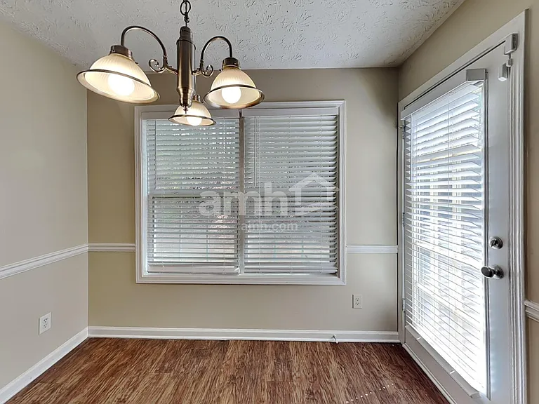 1474 Queenie Smith Rd NE — Photo 5
