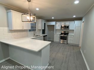 1302 N Maple St, Searcy, AR 72143
