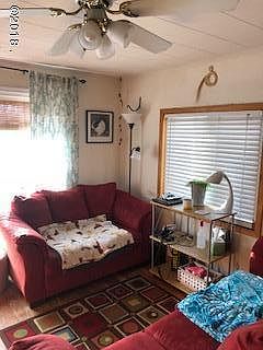 3rd image of 3102 Grant St