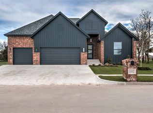 11512 NW 103rd St, Yukon, OK 73099