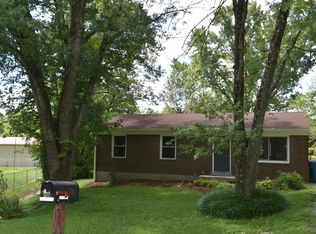 3804 Joyce Dr, Crestwood, KY 40014