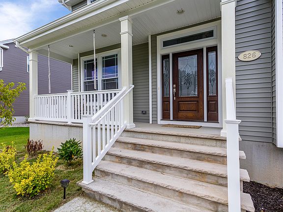 4th image of 826 Ethan Ct