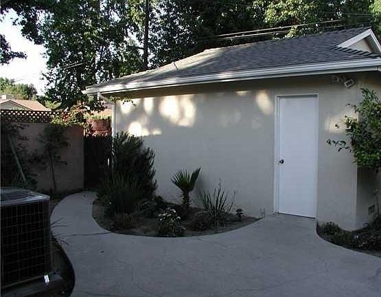 5th image of 6858 Atoll Ave