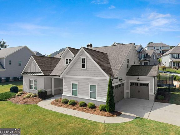 2nd image of 5785 Meadow Trace Ct