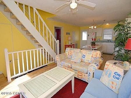 4th image of 2105 Ocean Dr