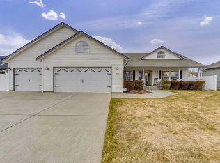 1074 E Stoneybrook Loop, Post Falls, ID 83854