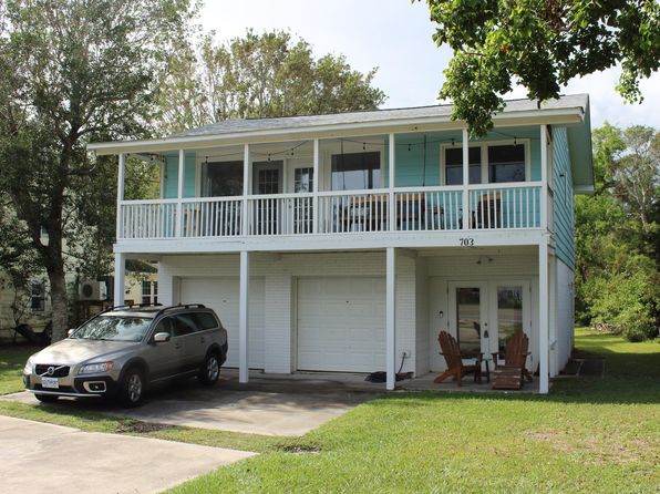 Southport NC Single Family Homes For Sale - 54 Homes | Zillow