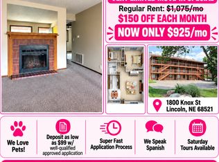 1842 Knox St #32, Lincoln, NE 68521