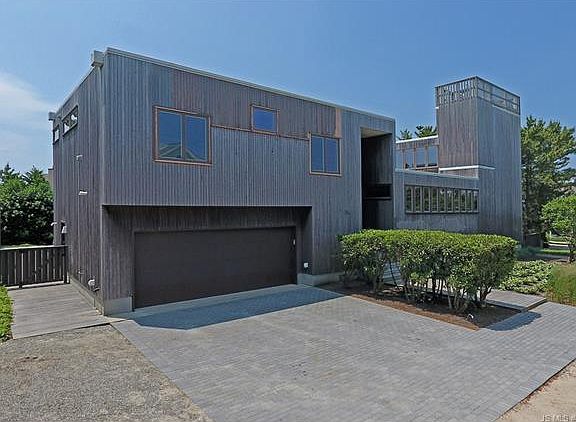 5th image of 151C Long Beach Blvd