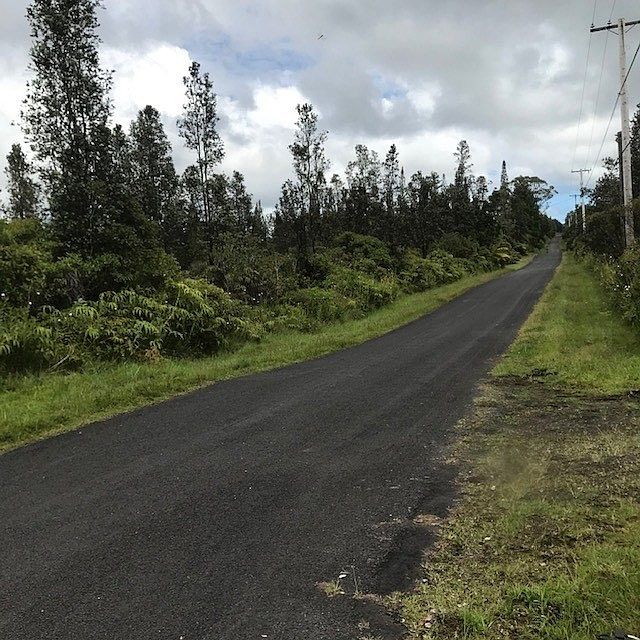 2nd image of Hibiscus St Lot 7413