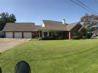 2751 Sara Jane Dr, Sulphur, LA 70663
