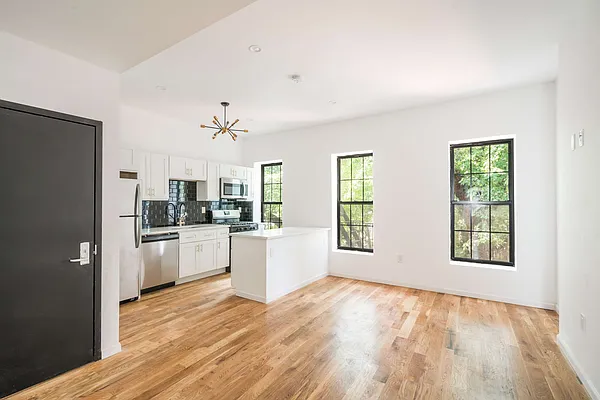 Rented by Compass | media 8