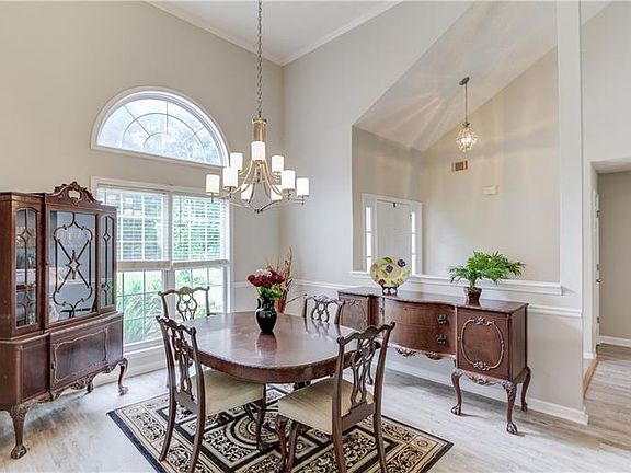 5th image of 6201 Wilmington Way
