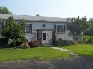 362 Eichybush Rd APT 3, Kinderhook, NY 12106