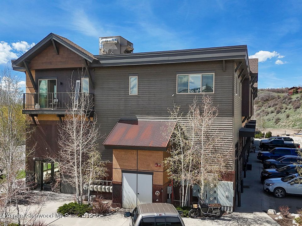 1st image of 2700 Lincoln Ave #7