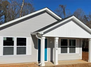 1096 12th Ave NW, Hickory, NC 28601