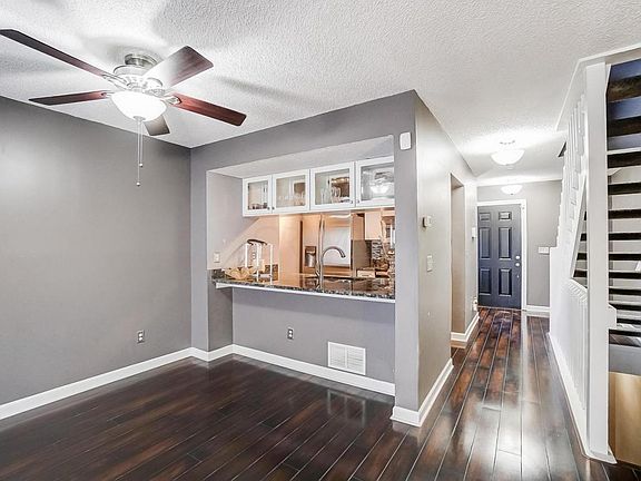 5th image of 5582 Valencia Park Blvd #9B