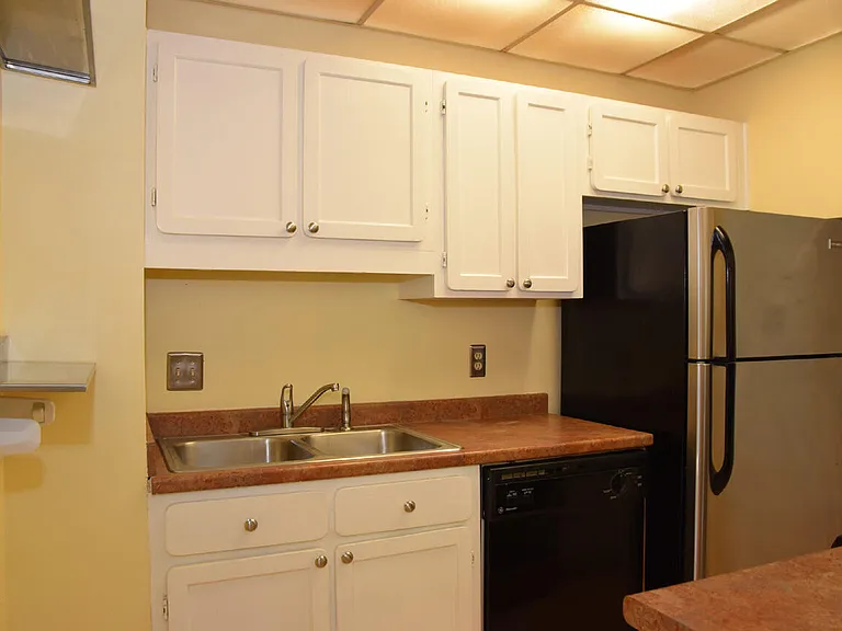 1500 River Mill Dr #312 — Photo 11