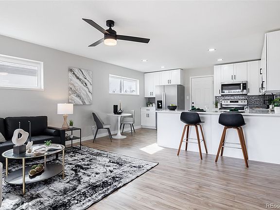 3rd image of 9222 Highland Pl