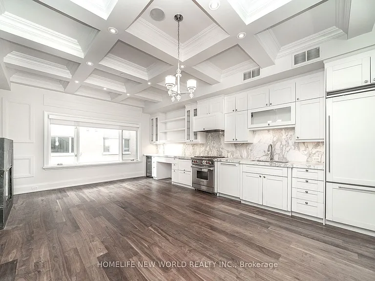 310 Merton St — Photo 8