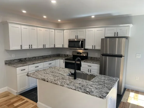 20 Alfred St, Biddeford, ME