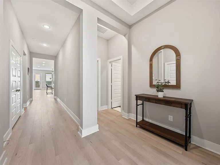 29635 Burcreek Ln — Photo 3