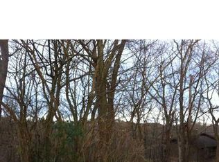 541 S Fort Dr, Charleston, WV 25314