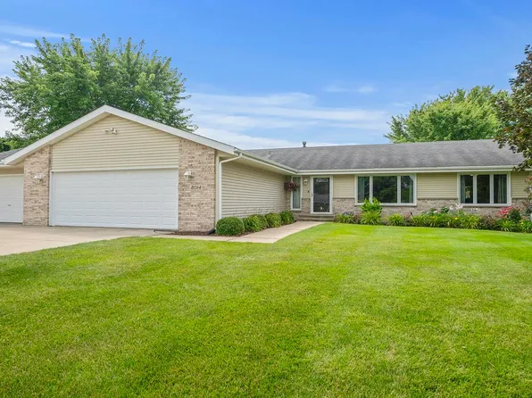 8014 Towermont Dr, Rockford, IL 61102
