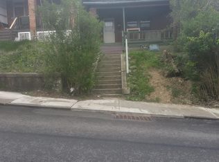 424 Iberia St, Pittsburgh, PA 15211