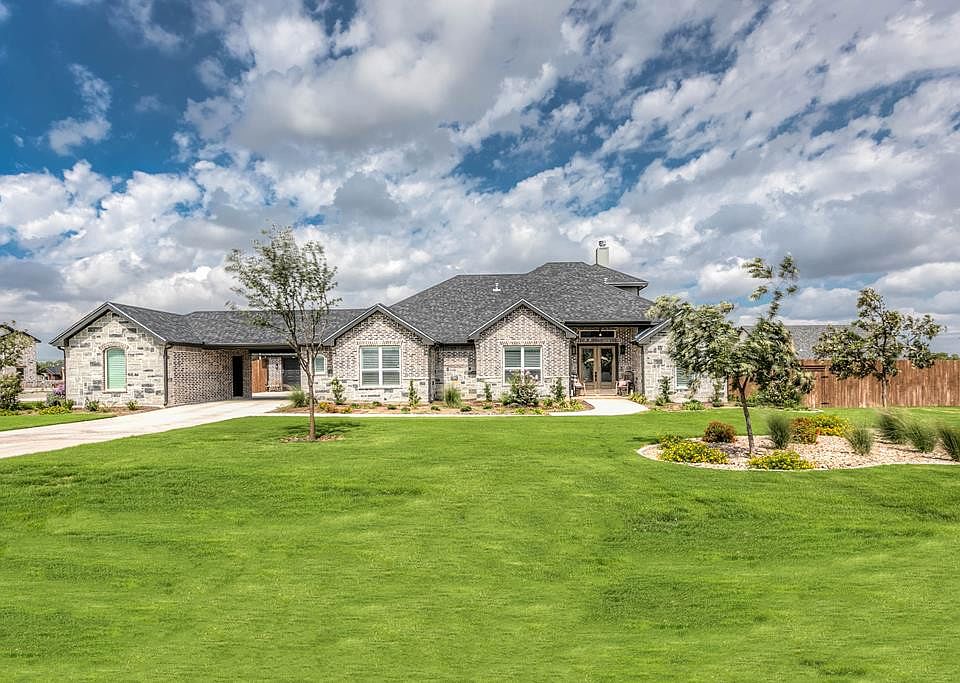 1st image of 7034 Club Creek Ln