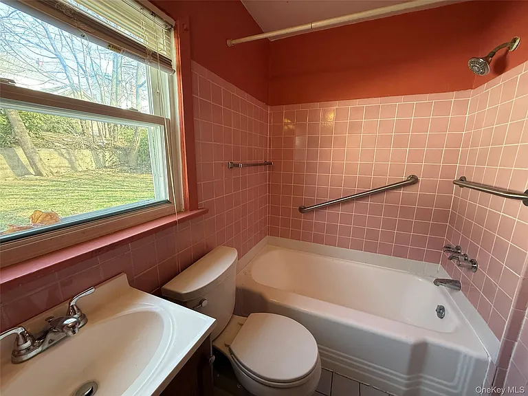 15 Maple Grove St — Photo 15