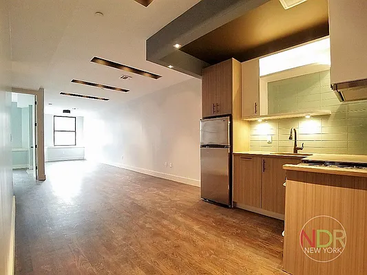 Rented by Next Door Realty NYC | media 21