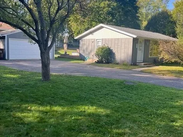 304 13th St S, Buffalo, MN 55313