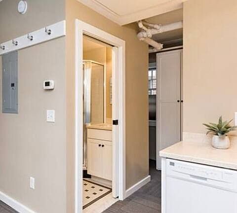 5th image of 65 Weybosset St APT 324