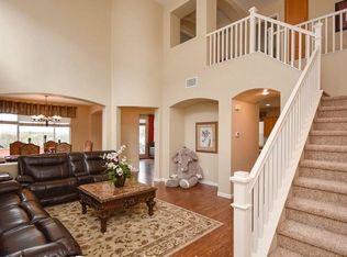 1588 Sapphire Dr, Carlsbad, CA 92011