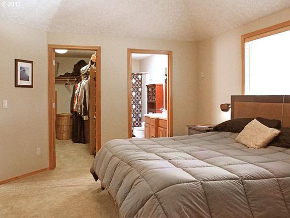 5th image of 1150 Royal Ct