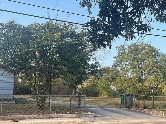2nd image of 619 RICE RD