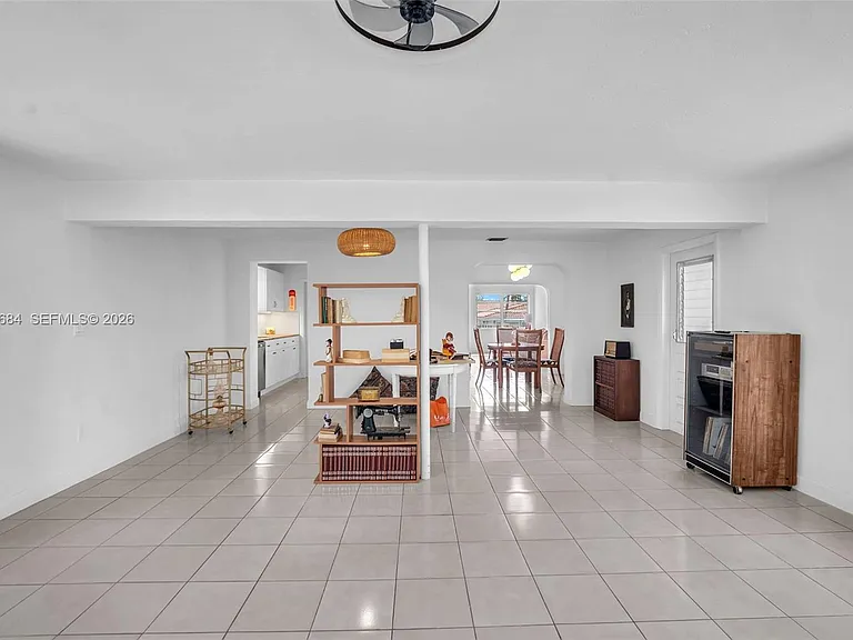 2420 SW 21st Ave — Photo 14