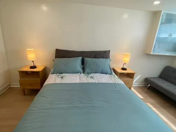 86 Santa Barbara Rd, Toronto, ON M2N 2C2